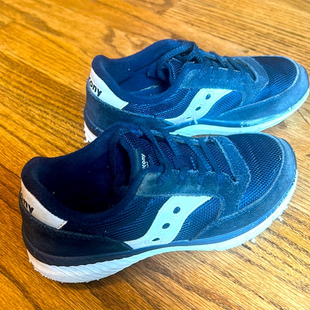 Saucony size 1